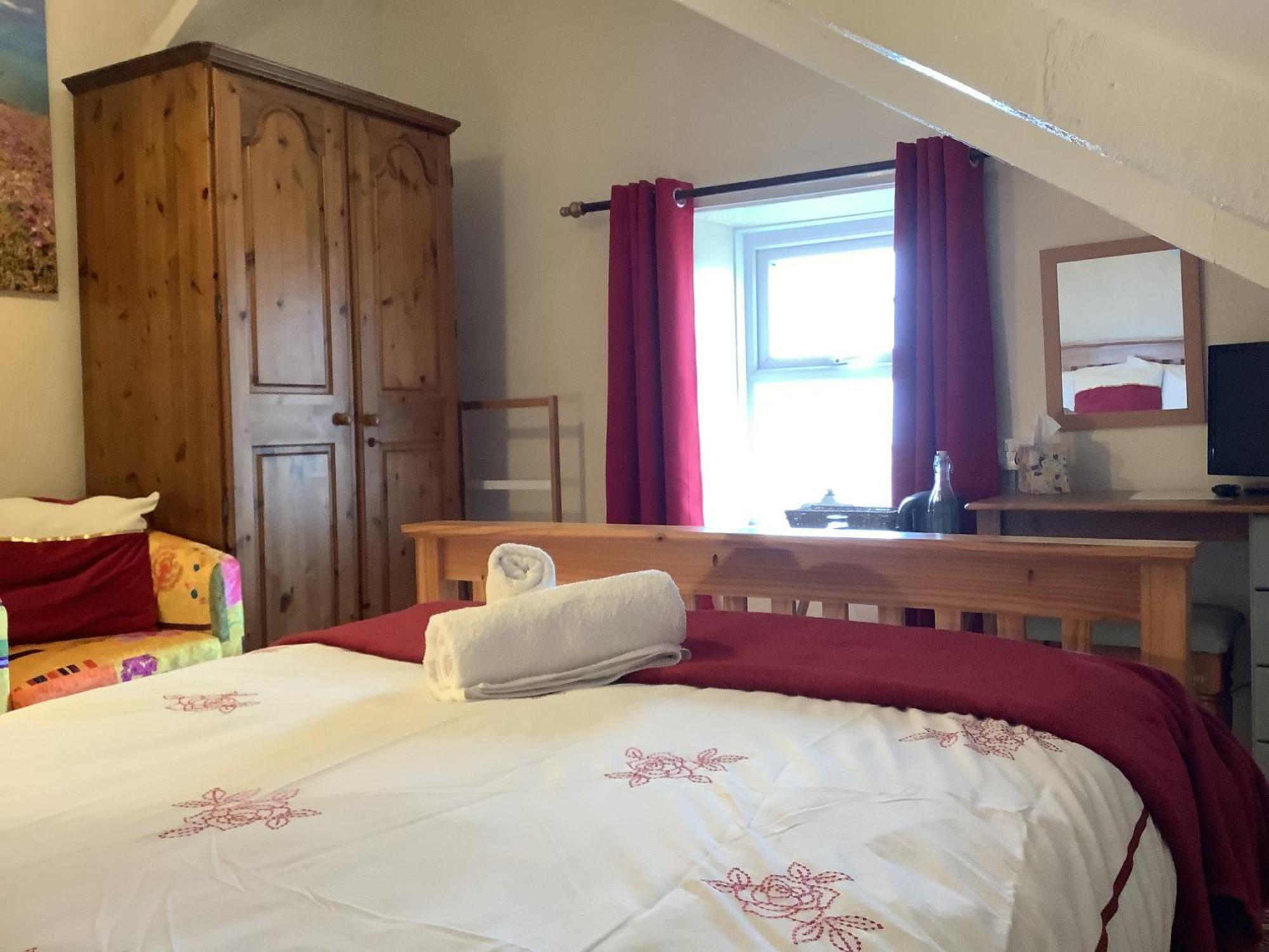Haelarcher Farmhouse And Helicopter B&B リザード エクステリア 写真