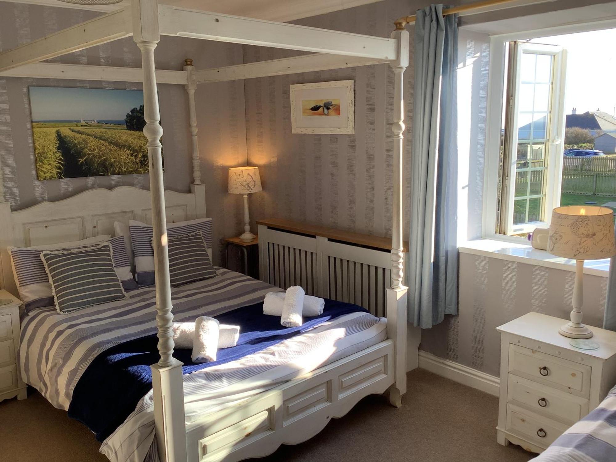 Haelarcher Farmhouse And Helicopter B&B リザード エクステリア 写真